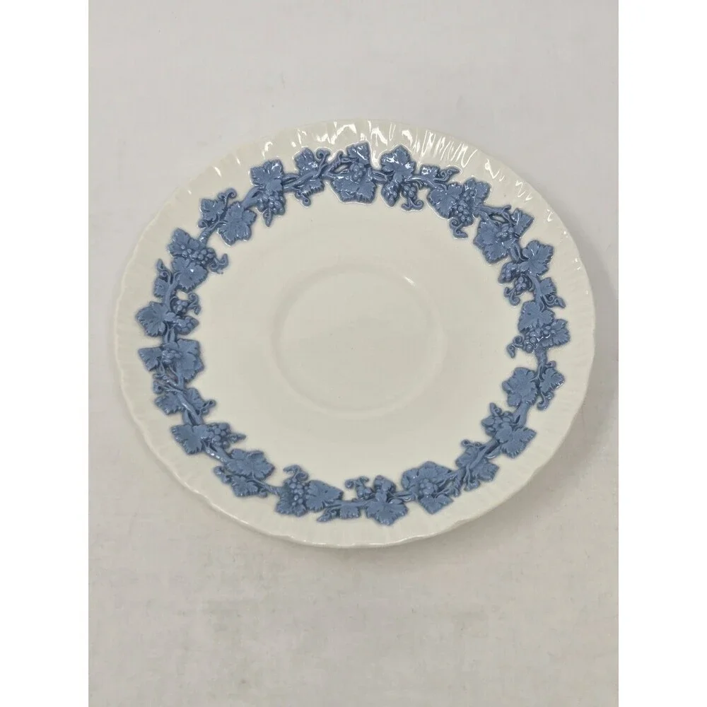 VINTAGE WEDGWOOD EMBOSSED QUEEN'S WARE WHITE & BLUE TEA CUP & SAUCER SET KITCHEN